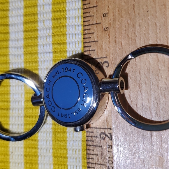 Coach keyring - Picture 4 of 4